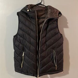 MK vest